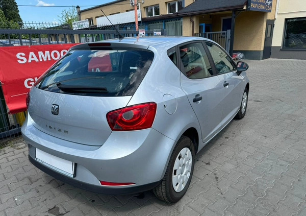 Seat Ibiza cena 10900 przebieg: 256000, rok produkcji 2010 z Maków Podhalański małe 137